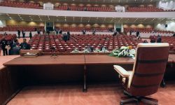 من سيرأس الجلسة الأولى لمجلس النواب العراقي الجديد؟